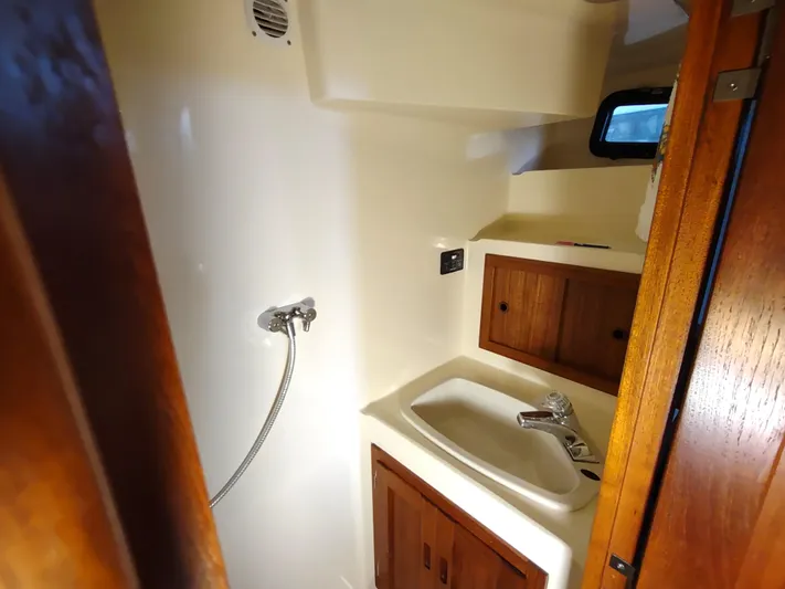 Snowy Owl Yacht Photos Pics 