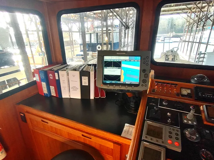 Snowy Owl Yacht Photos Pics 