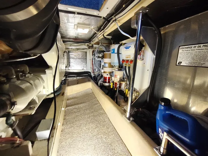 Snowy Owl Yacht Photos Pics 