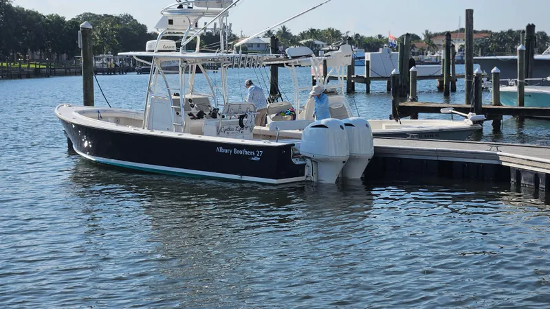 Cynthia Lynn II Yacht Photos Pics 