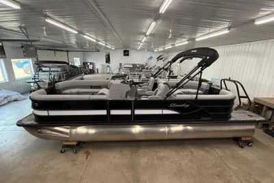 Bentley Pontoons Legacy 243 Navigator