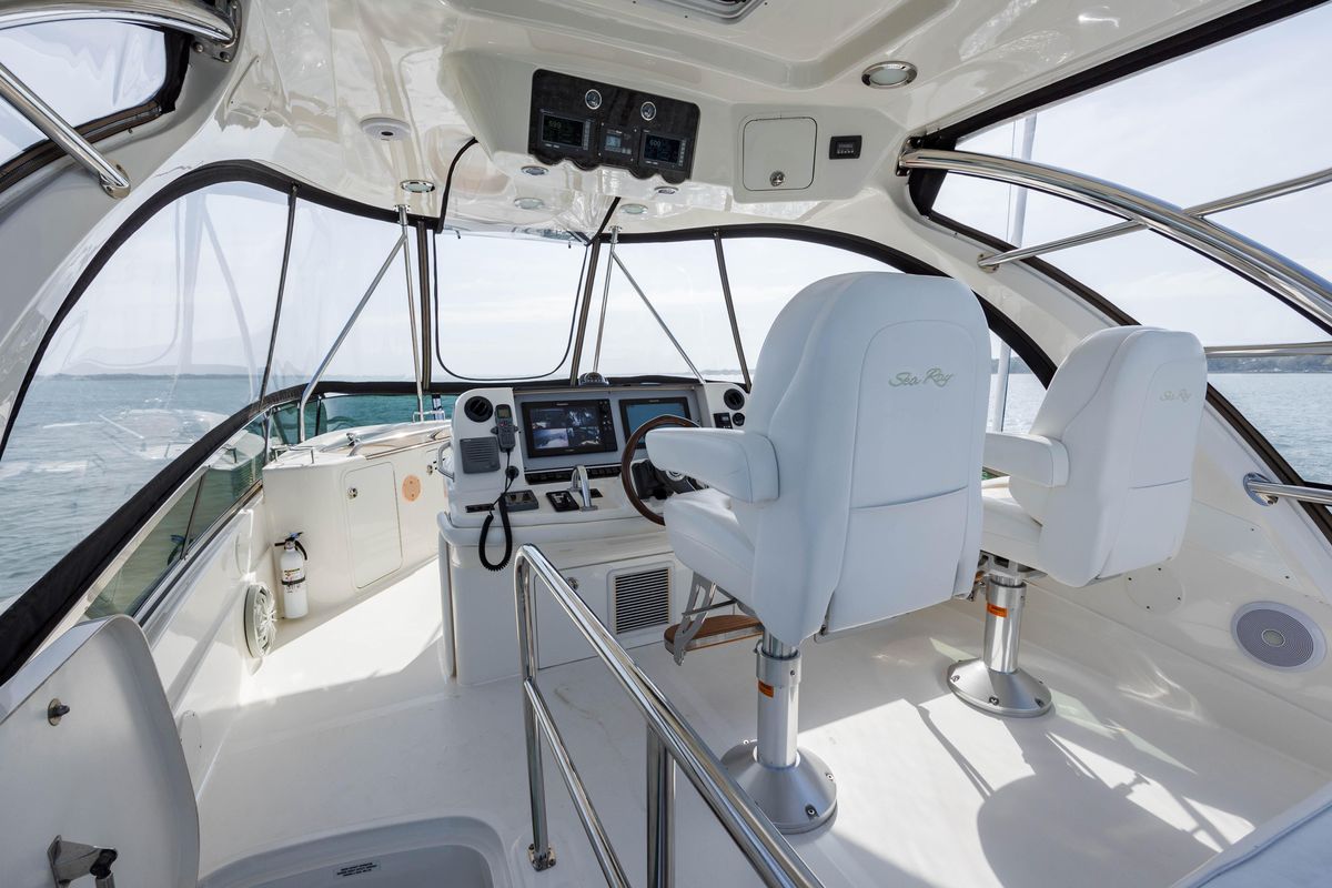 2008 Sea Ray 52 