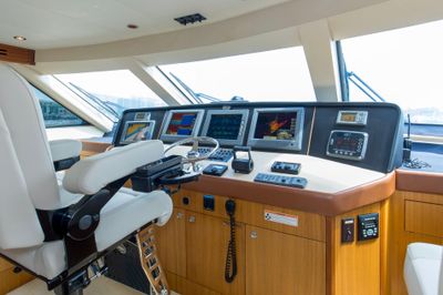 Yacht