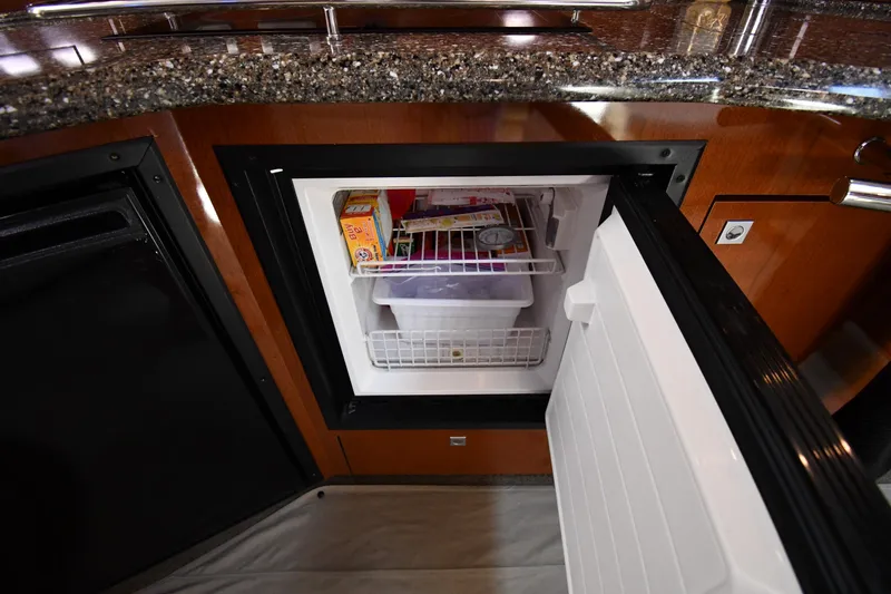 Day Off Yacht Photos Pics 