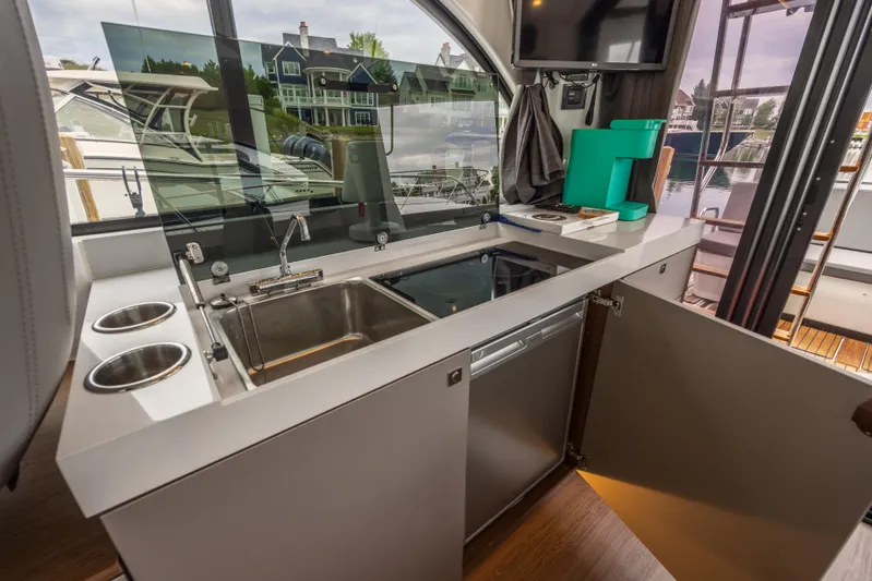 Lac D Azur Yacht Photos Pics 