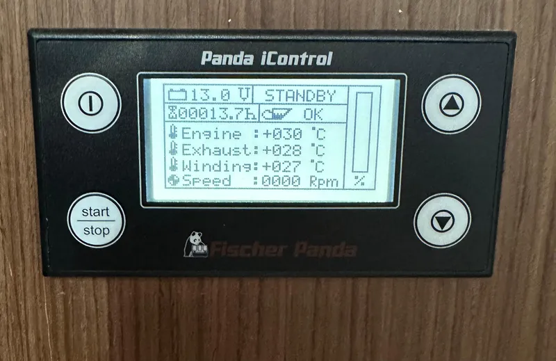 Lac D Azur Yacht Photos Pics 