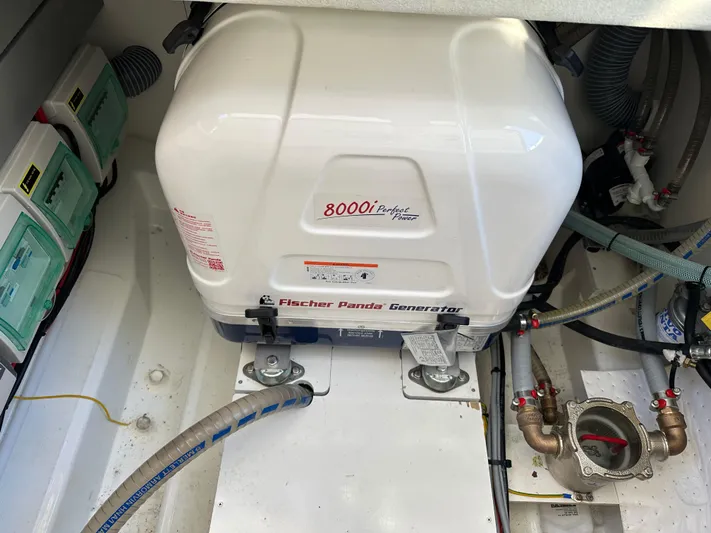 Lac D Azur Yacht Photos Pics 