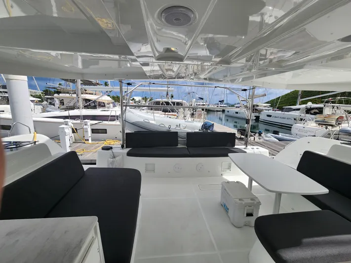 Southern Isle Yacht Photos Pics Interior view of 2024 Lagoon 46 yacht in marina.