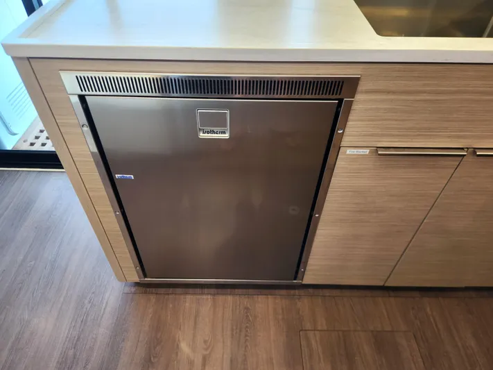 Southern Isle Yacht Photos Pics Kitchen area of Lagoon 46 yacht, 2024 model.