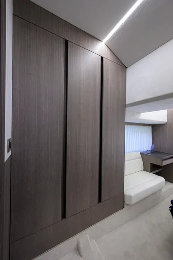 Field Office Yacht Photos Pics 2021 Galeon -