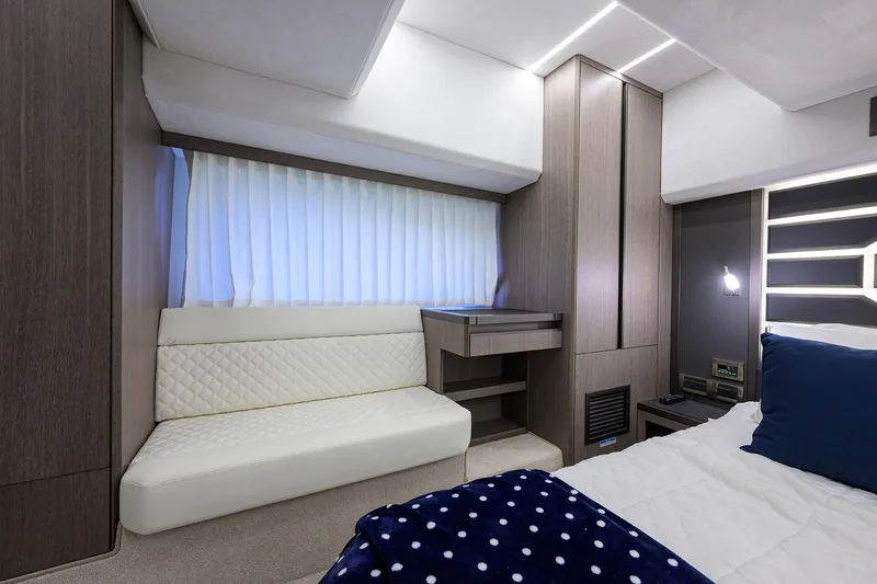 Field Office Yacht Photos Pics 2021 Galeon - VIP Stateroom