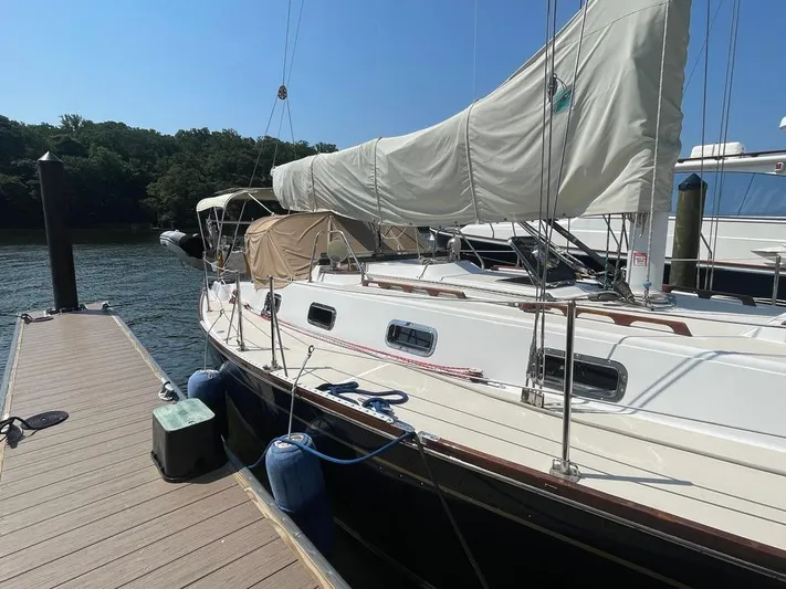 Rendezvous Yacht Photos Pics 