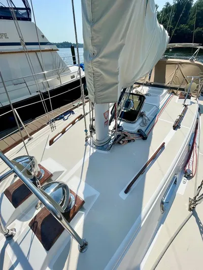 Rendezvous Yacht Photos Pics 