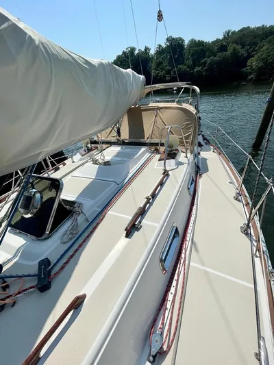 Rendezvous Yacht Photos Pics 