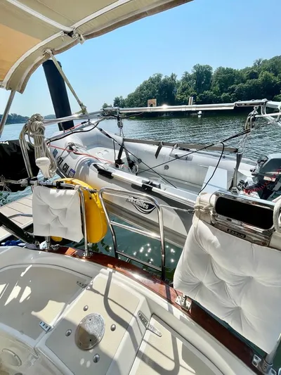 Rendezvous Yacht Photos Pics 