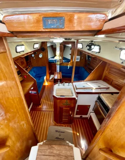 Rendezvous Yacht Photos Pics 