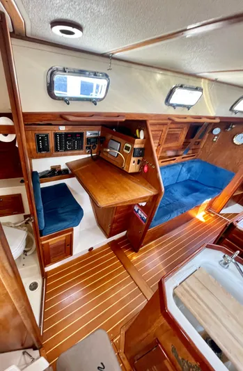 Rendezvous Yacht Photos Pics 