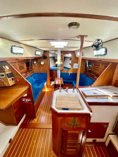 Rendezvous Yacht Photos Pics 