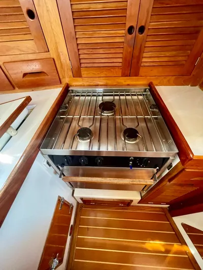 Rendezvous Yacht Photos Pics 