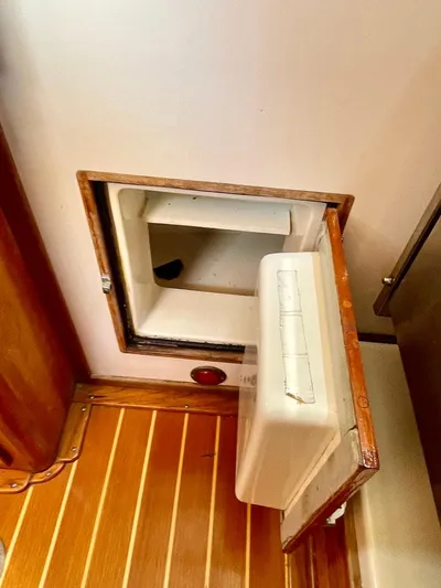 Rendezvous Yacht Photos Pics 