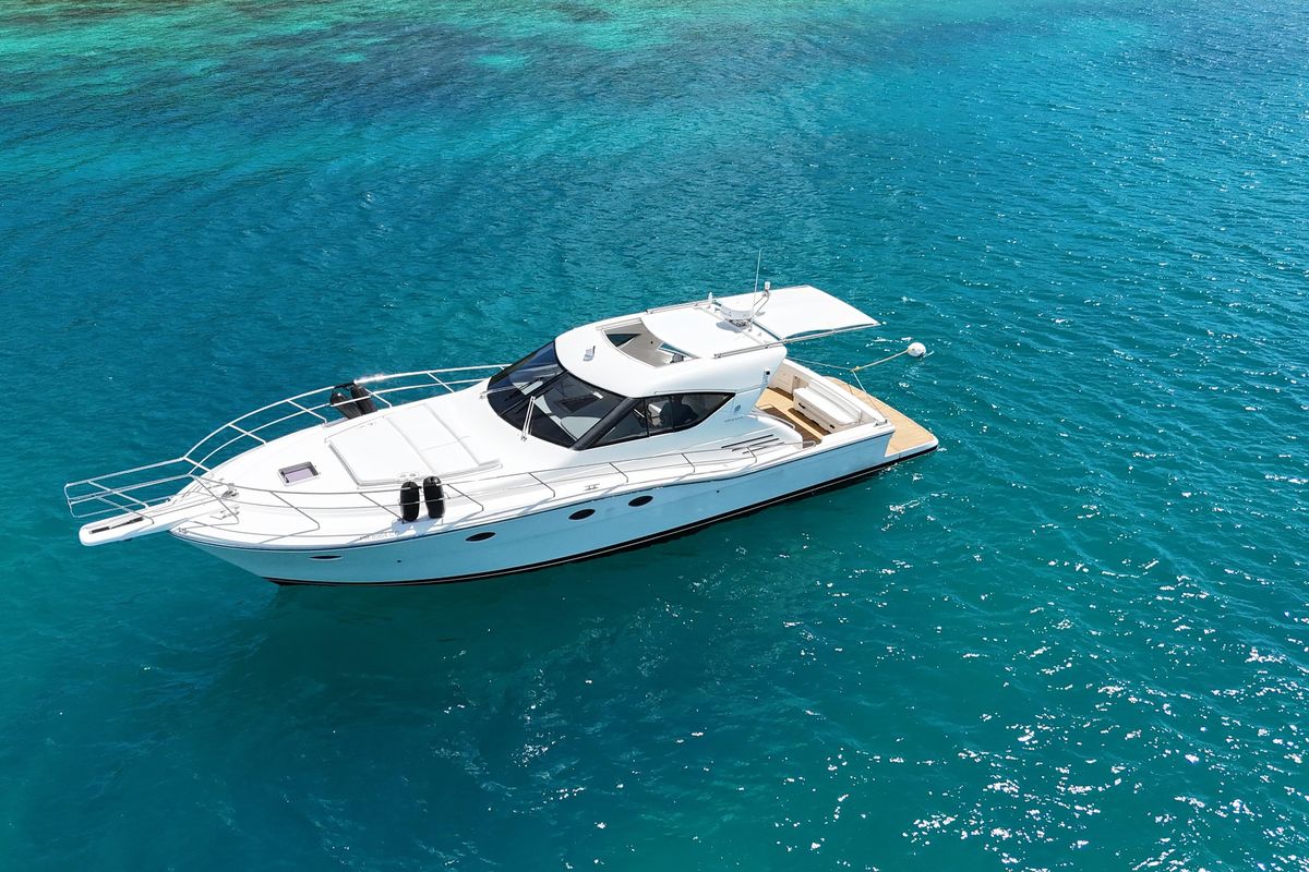 2013 Uniesse 49 
