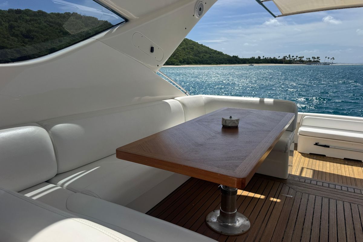 2013 Uniesse 49 