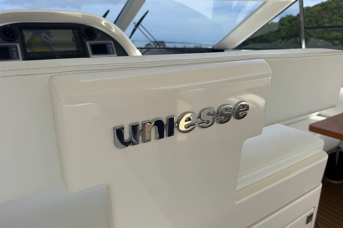 2013 Uniesse 49 