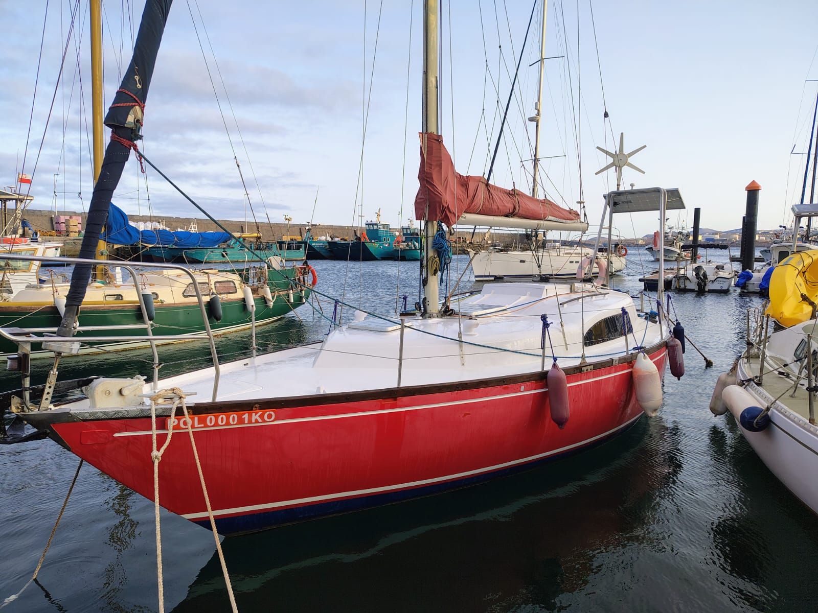 1979 Dufour Arpege 30