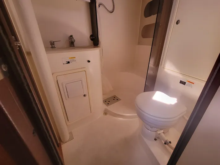 Freedom Yacht Photos Pics 