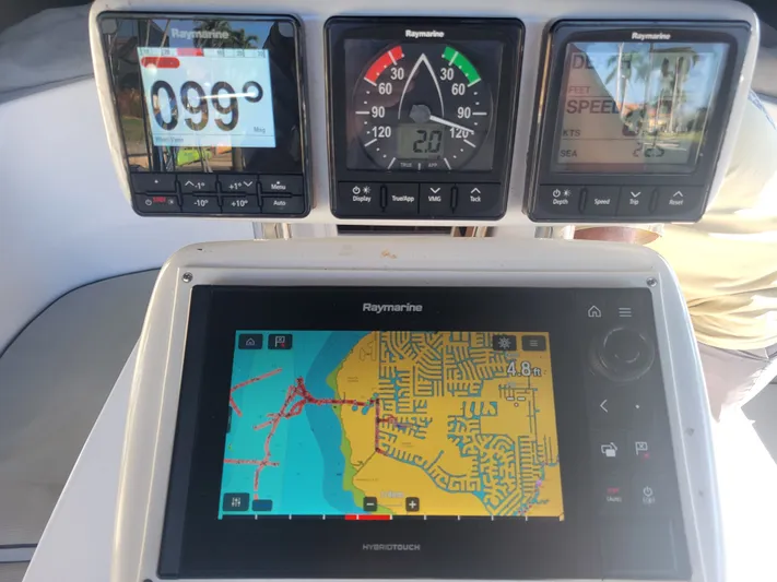 Freedom Yacht Photos Pics 