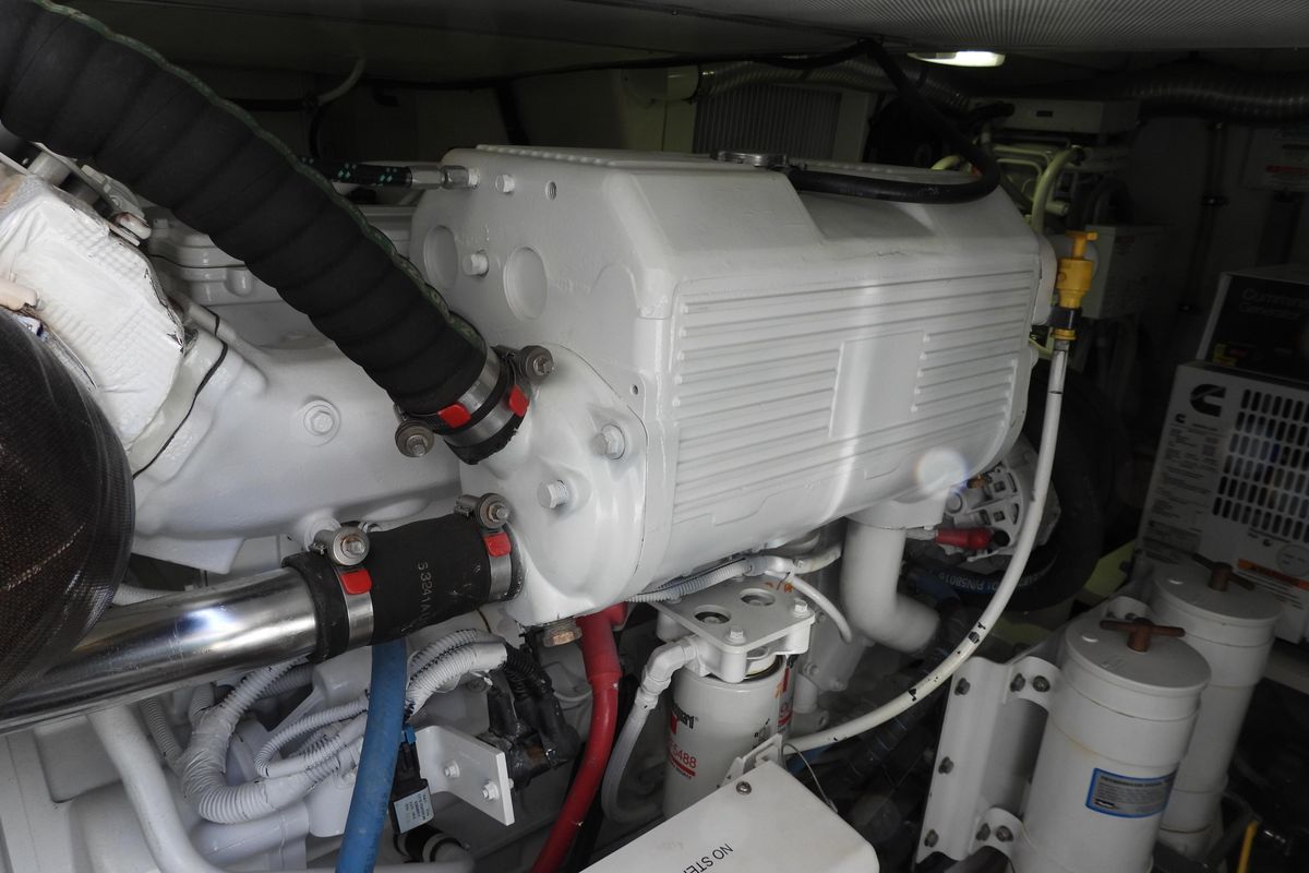 2015 Grand Banks 46 