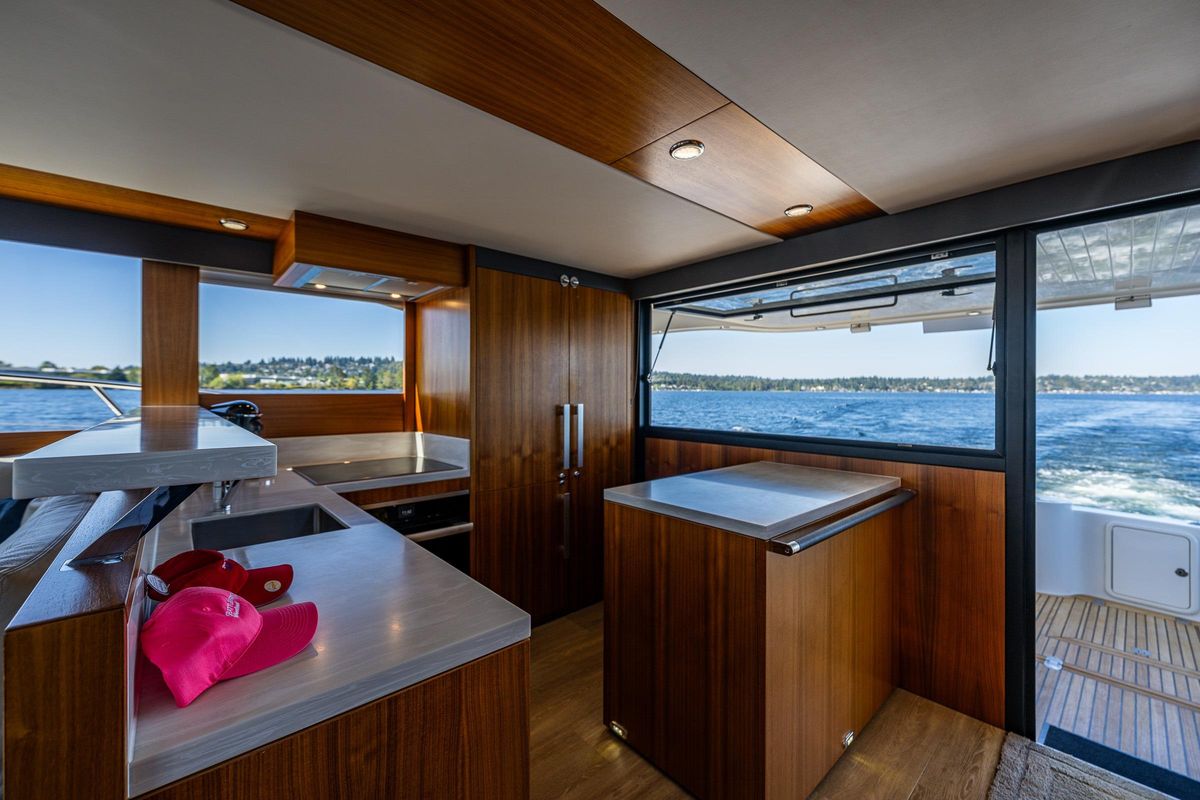 2020 Maritimo 59 