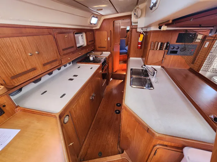 Independence Yacht Photos Pics Galley