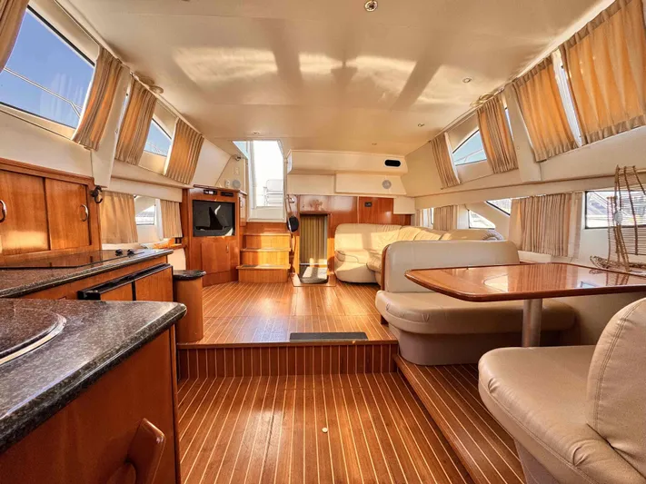 Vida La Viva Yacht Photos Pics 