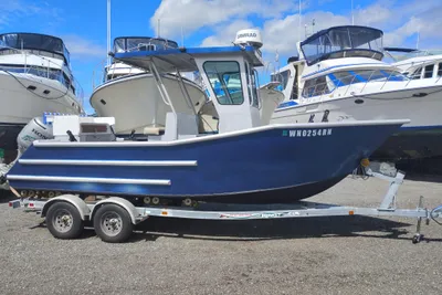 Custom 22 Bay