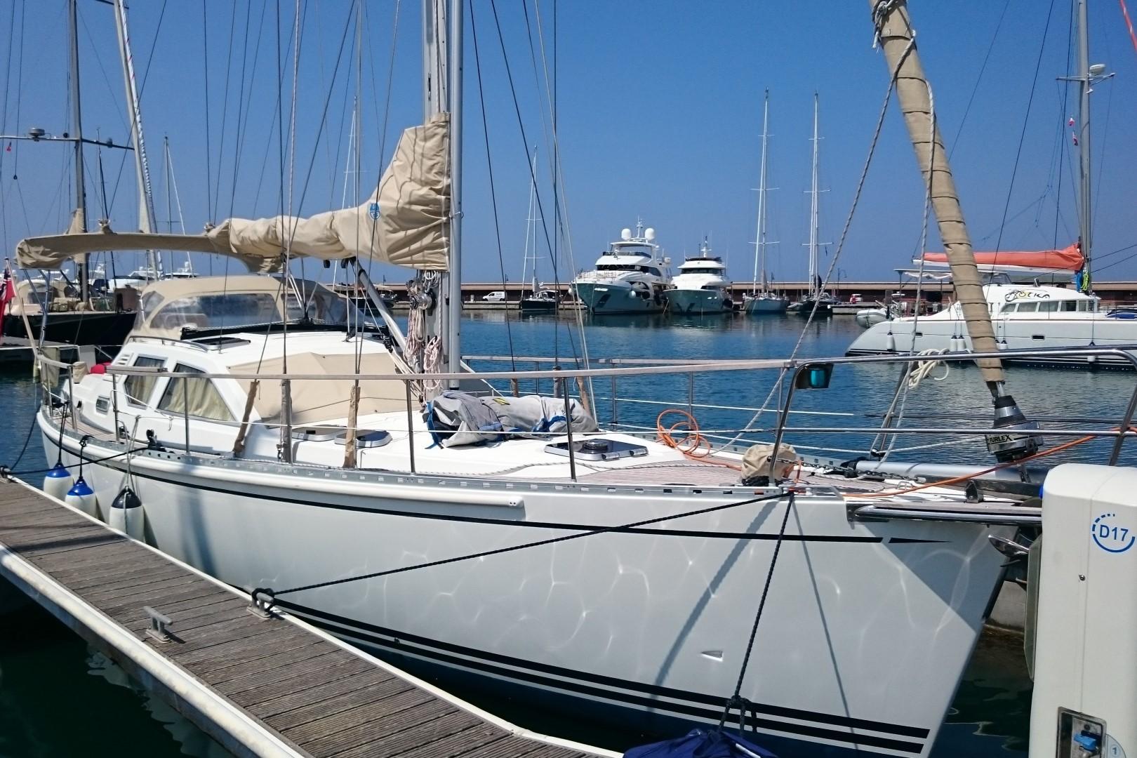 2011 Nauticat 385