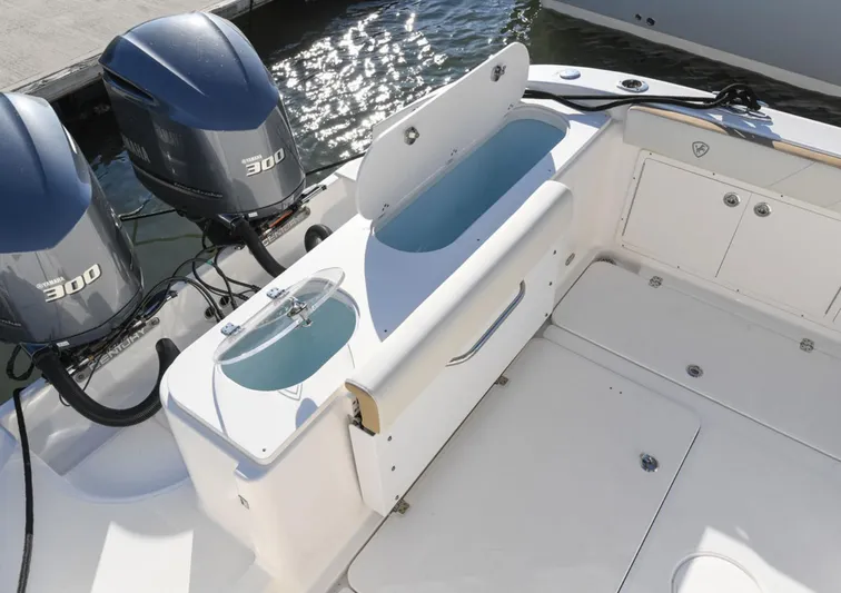 $86,218 Off Msrp !!! Yacht Photos Pics 