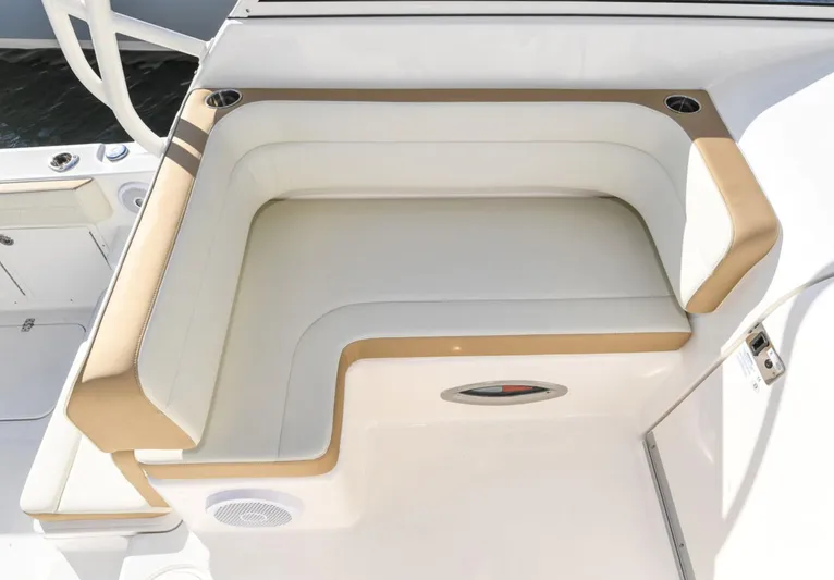 $86,218 Off Msrp !!! Yacht Photos Pics 