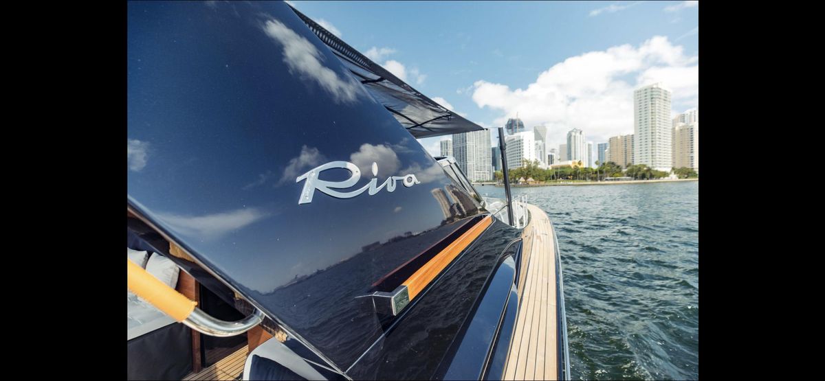 1986 Riva 60 Black Corsair