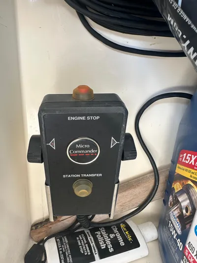 Miss Mazie Yacht Photos Pics 