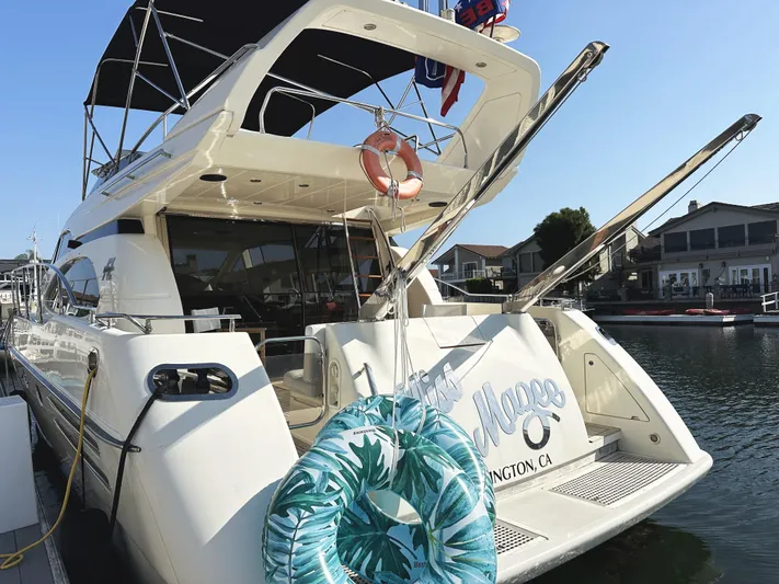 Miss Mazie Yacht Photos Pics 