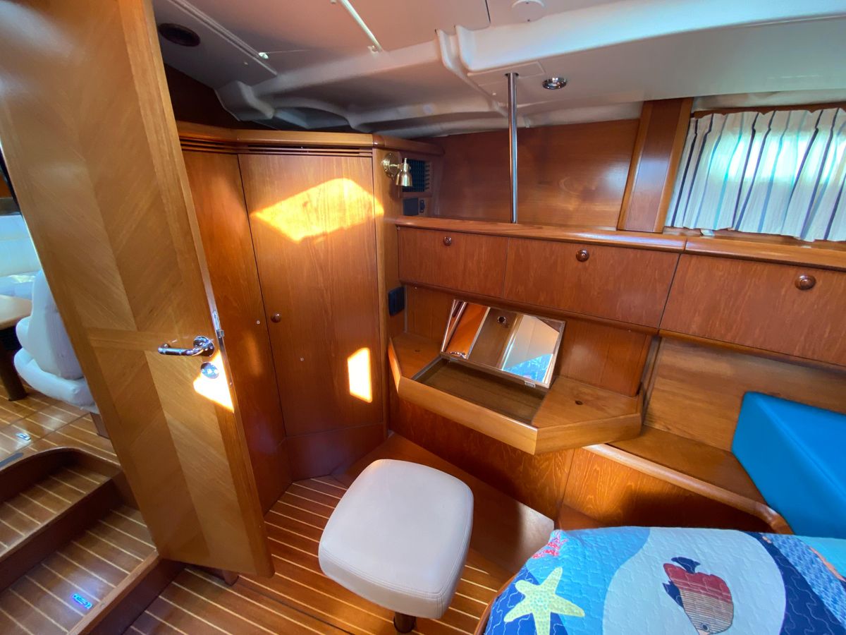 2008 Jeanneau 54 