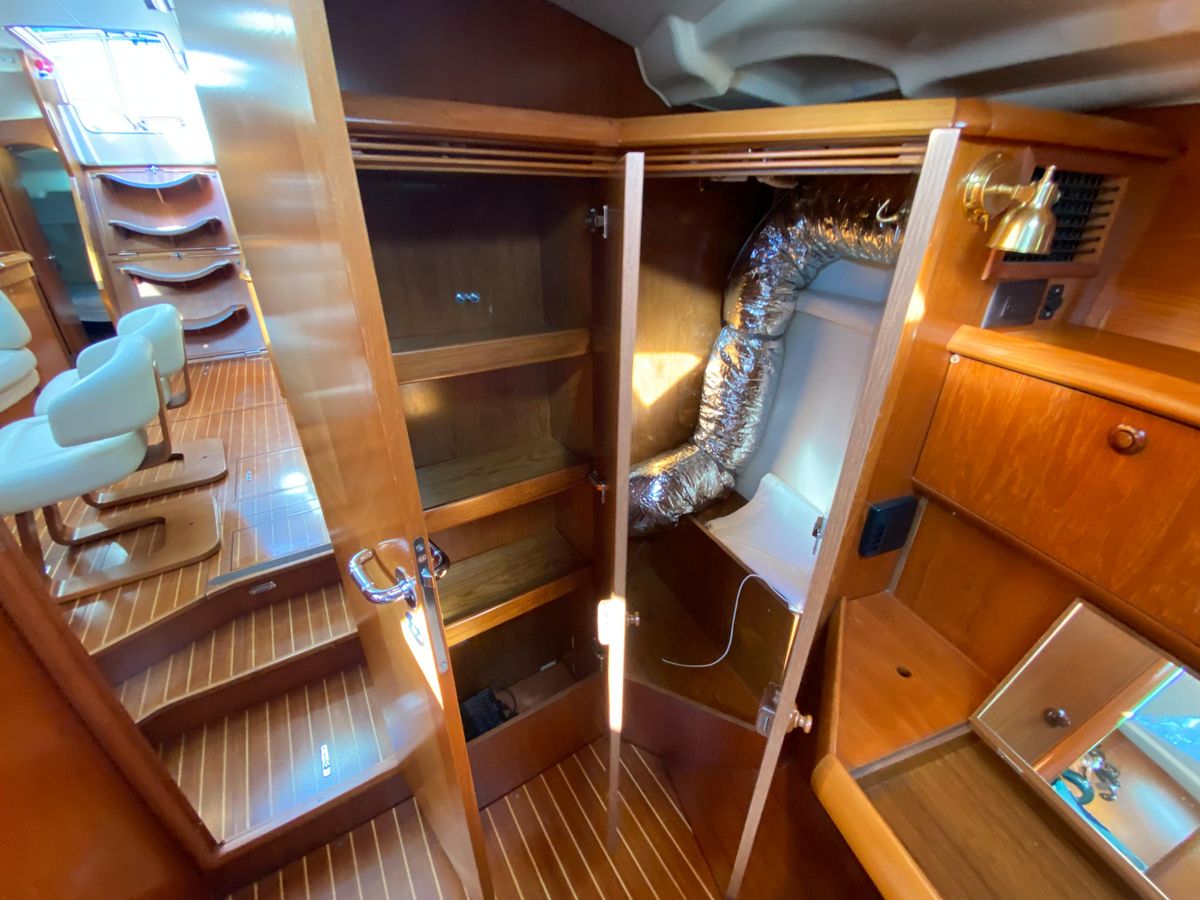 2008 Jeanneau 54 