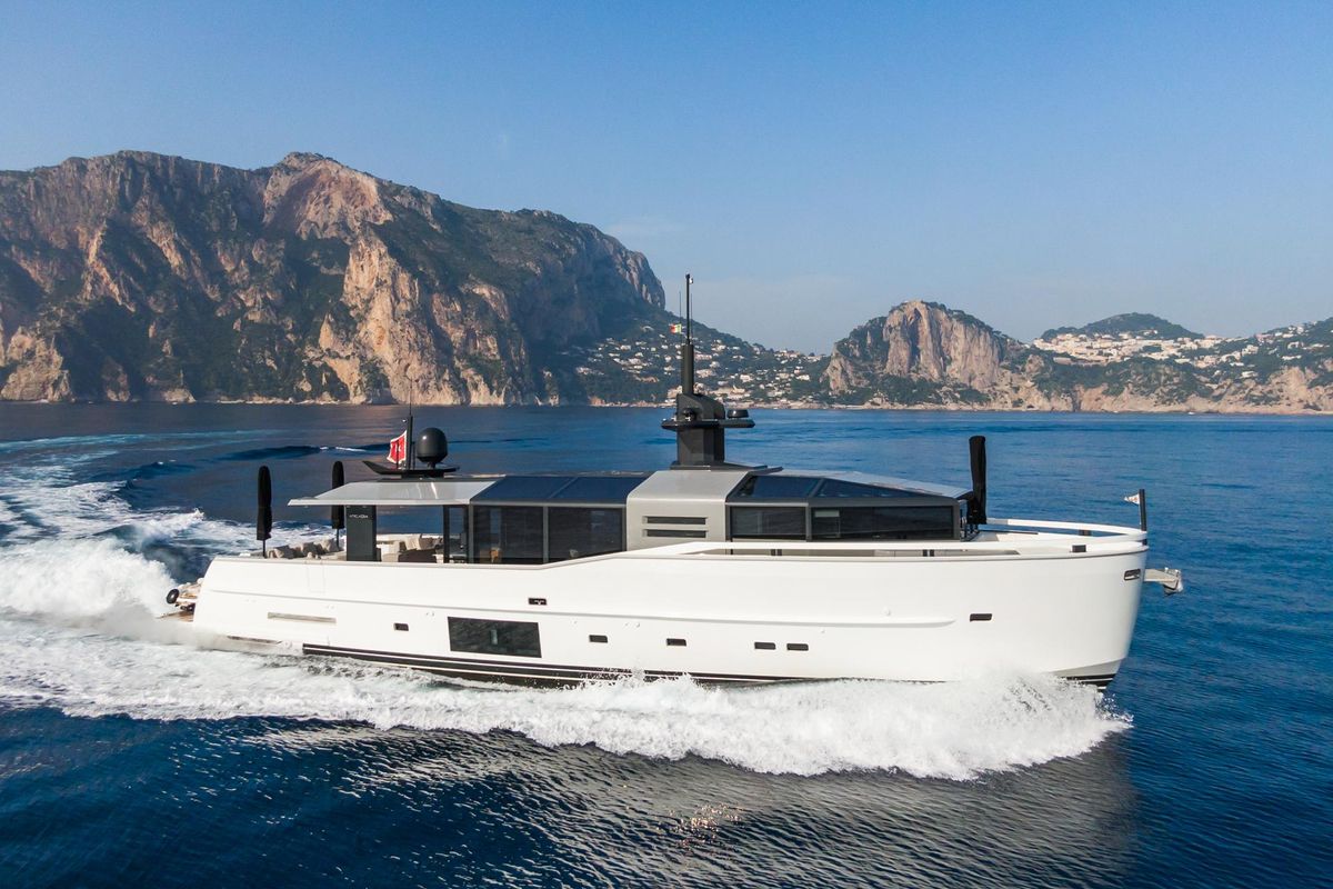 2019 Arcadia Yachts 85 