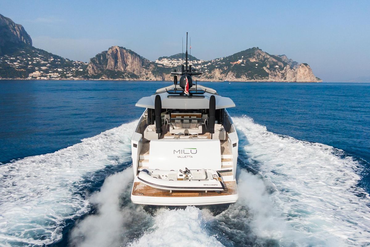 2019 Arcadia Yachts 85 