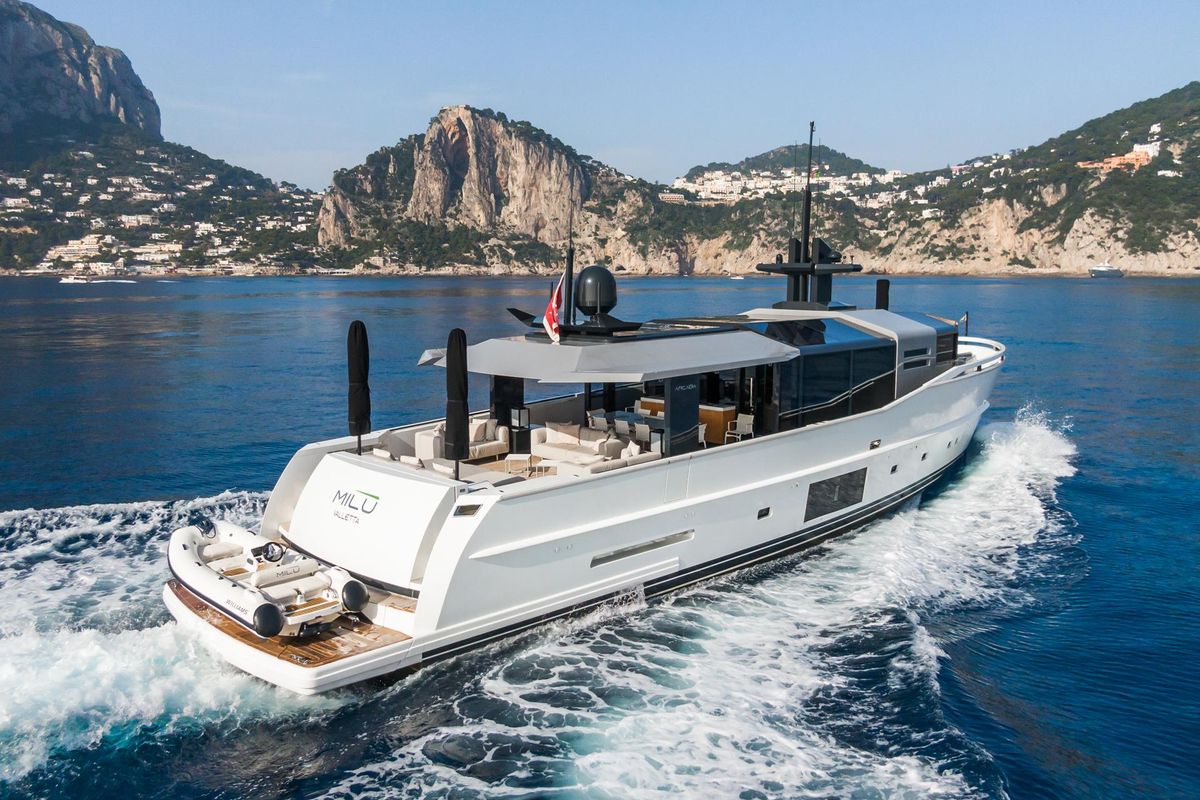 2019 Arcadia Yachts 85 