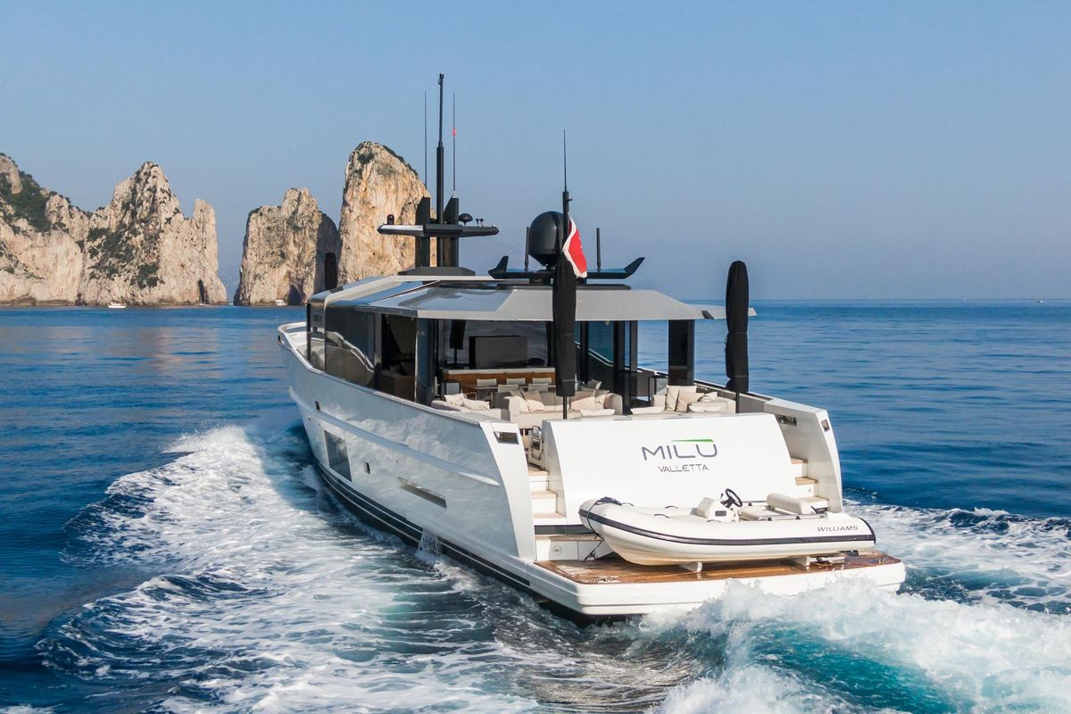 2019 Arcadia Yachts 85 