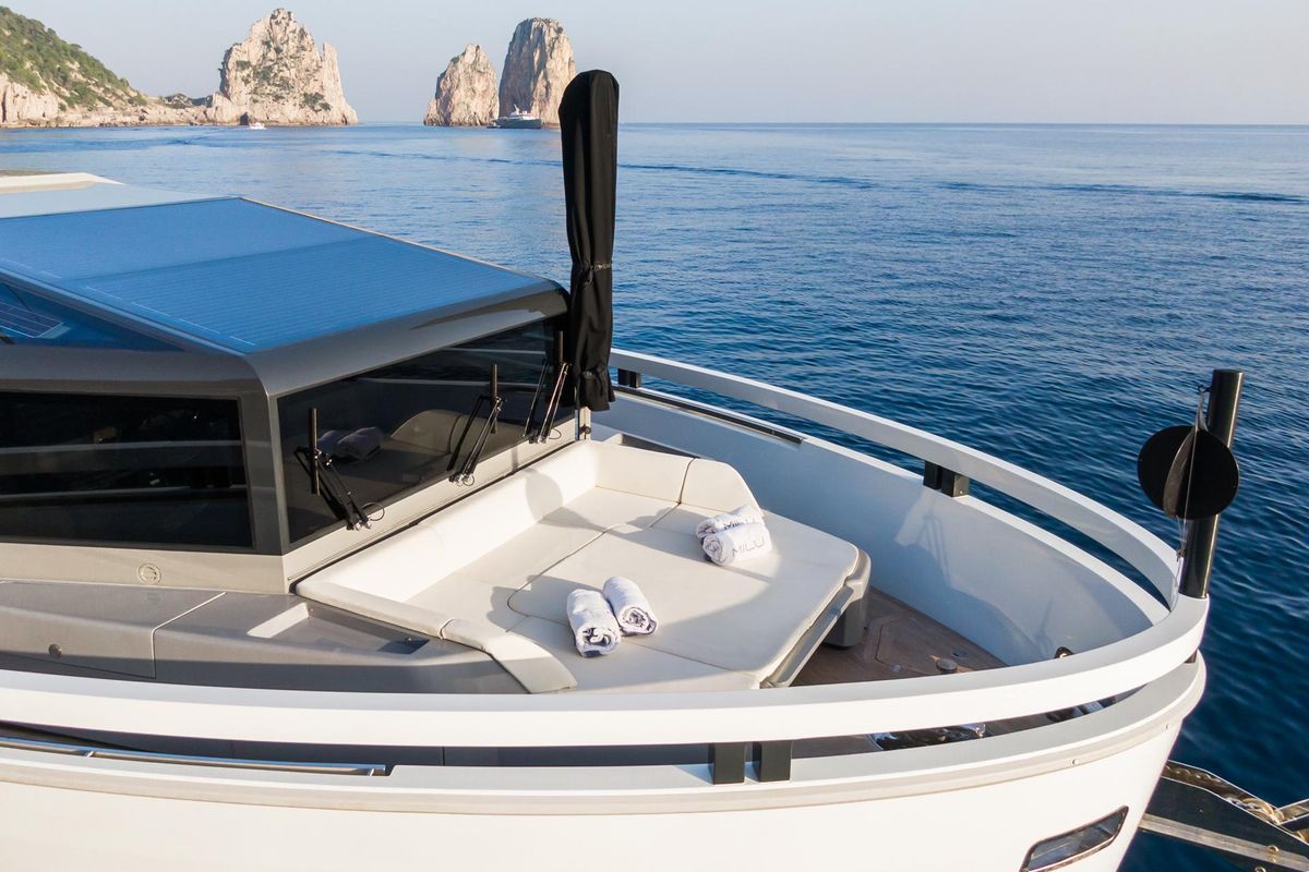 2019 Arcadia Yachts 85 