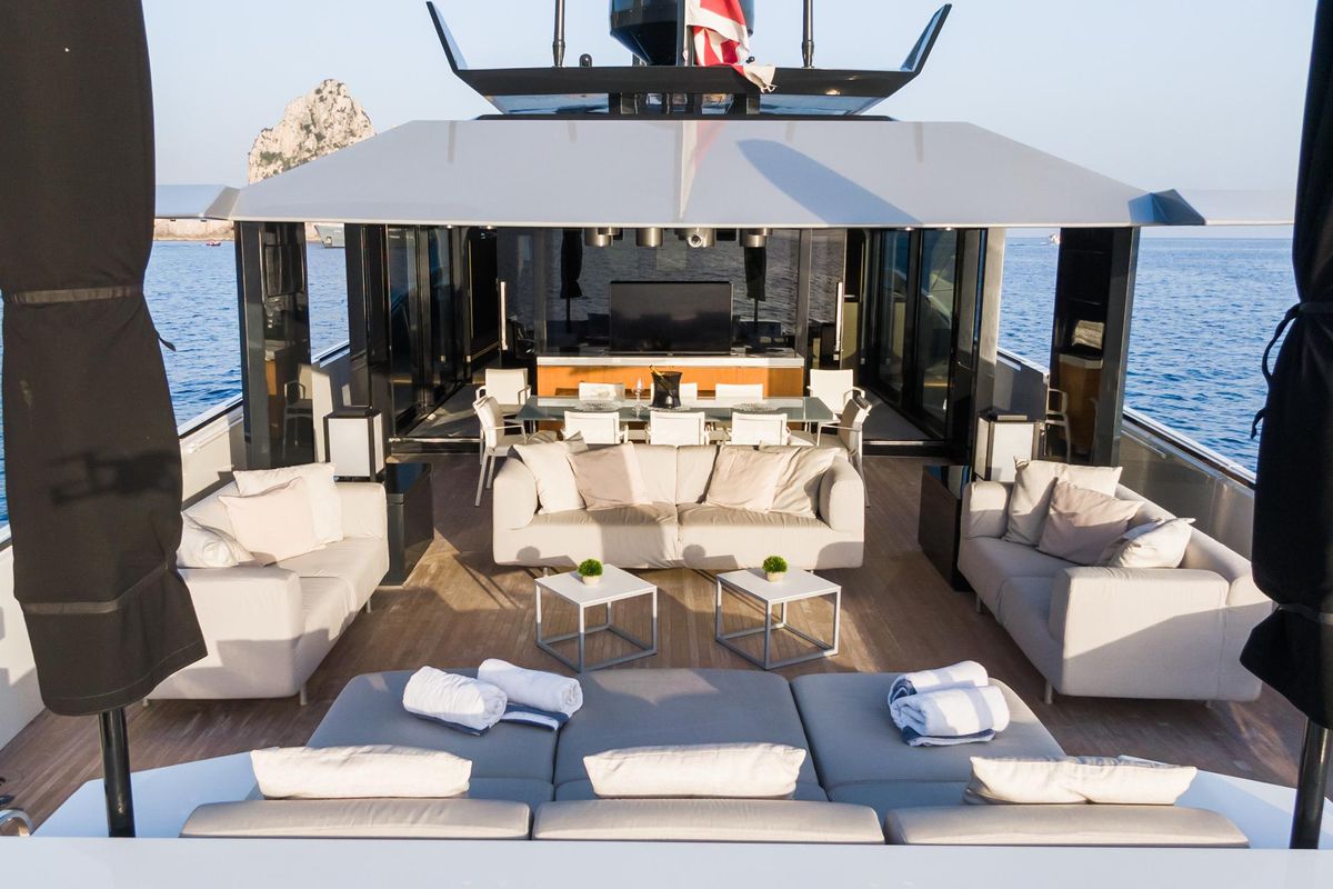 2019 Arcadia Yachts 85 