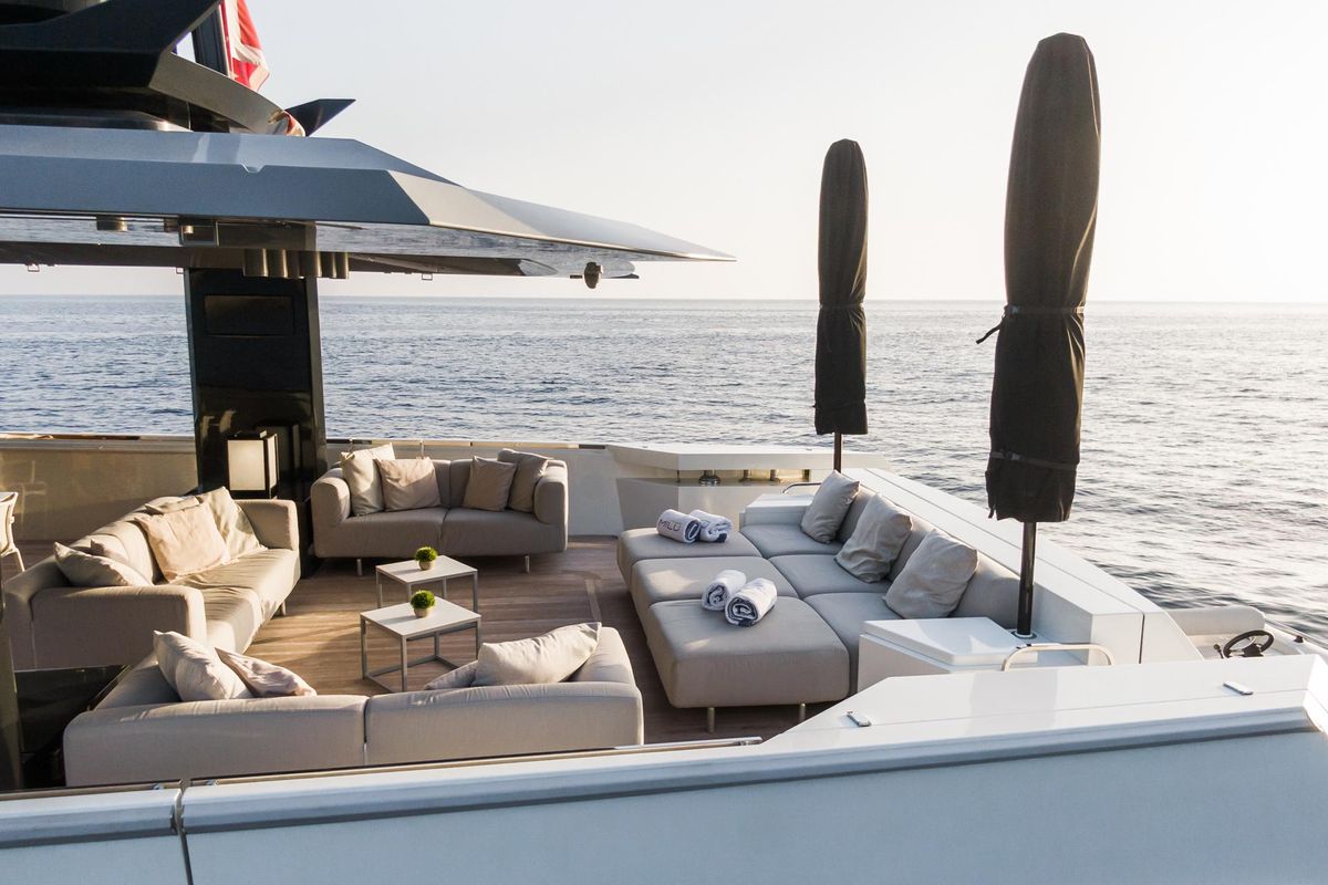 2019 Arcadia Yachts 85 